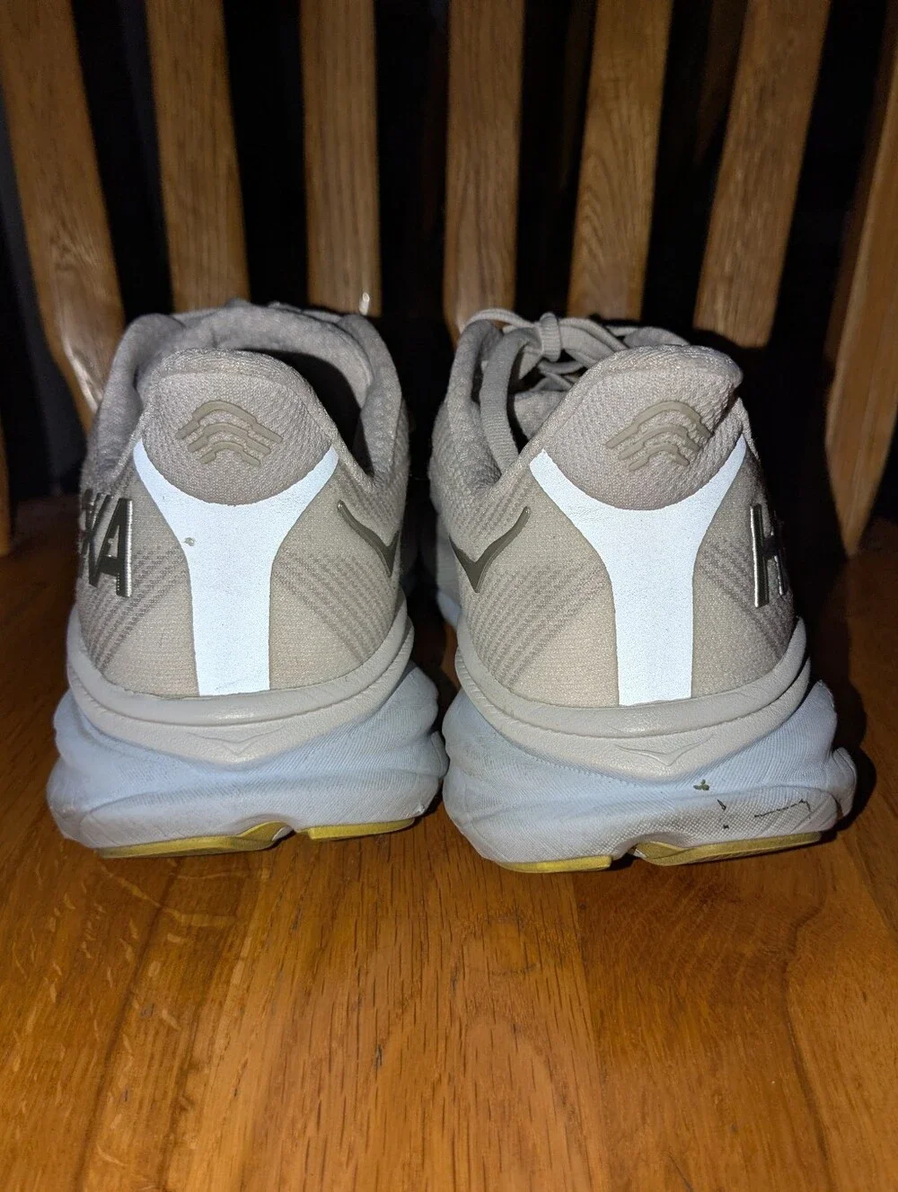 Hoka Clifton 9 Nimbus Cloud Grey Running Shoes Sneakers Size 8.5